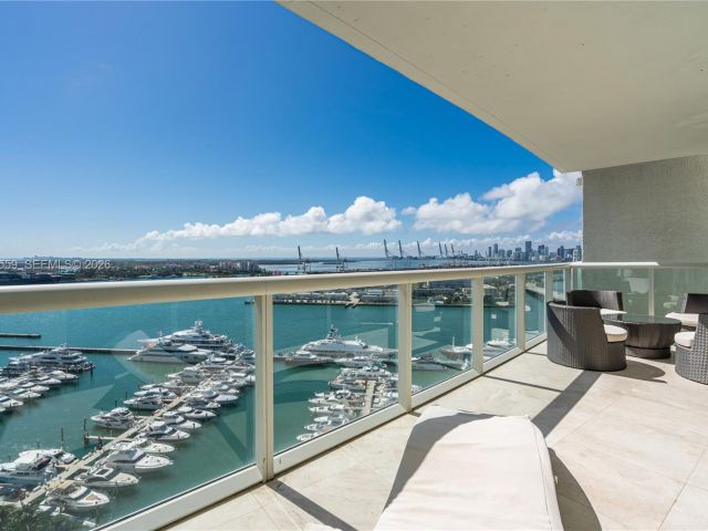 Apartment for rent  Unit #2005 - photo 7522470