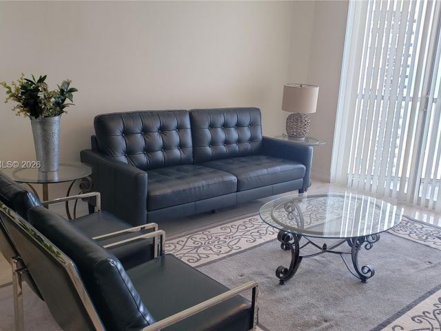 Apartment for rent  Unit #2404 - photo 7525089