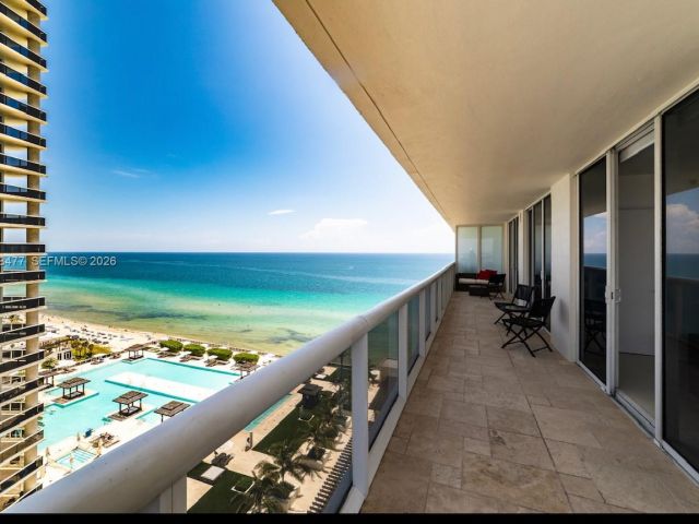 Apartment for rent  Unit #1808 - photo 7523856