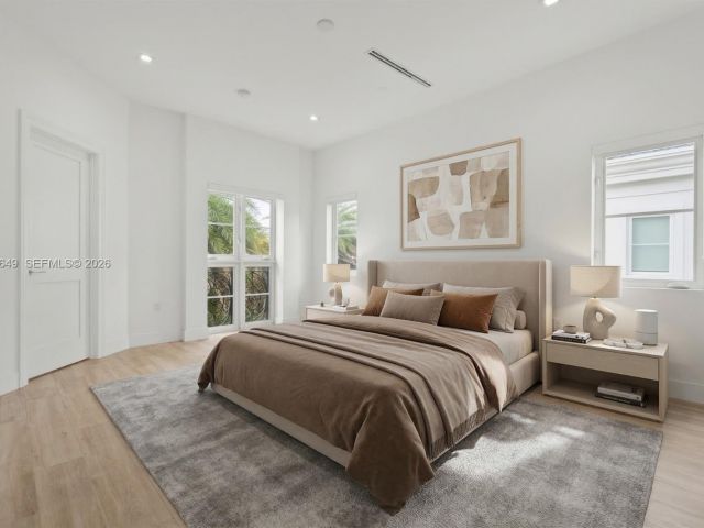 Home for rent at 315 Santander Ave 311 - photo 7524338