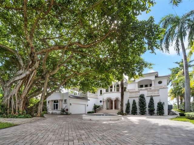 Home for rent at 100 Palm Ave - photo 7522739