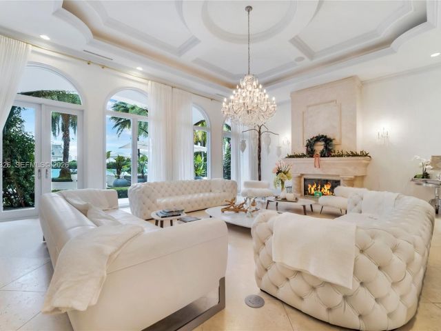 Home for rent at 100 Palm Ave - photo 7522742