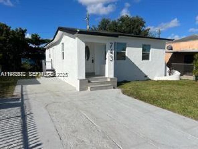 3-bedroom home for sale in Miami - 743 NW 77th Ter - MondialRealty