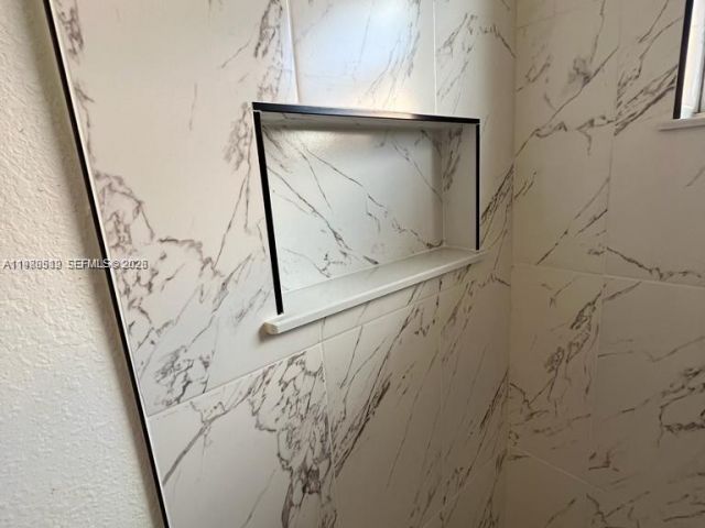 3-bedroom home for sale in Miami - 743 NW 77th Ter - MondialRealty