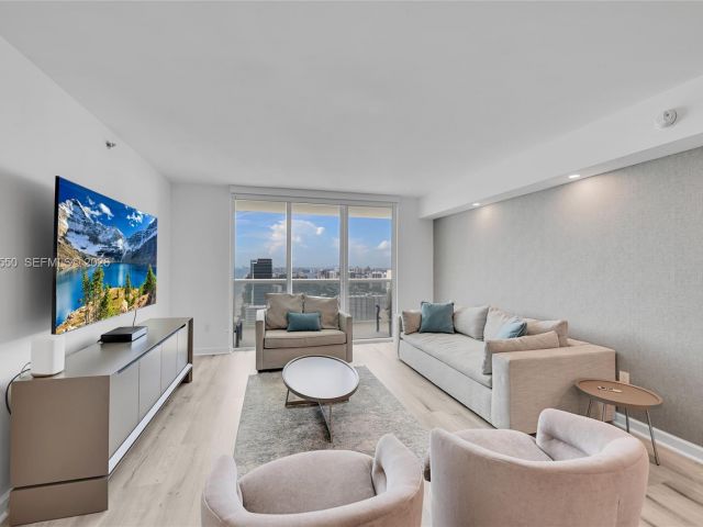 Apartment for rent  Unit #4603 - photo 7523923