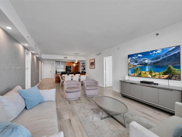 Apartment for rent  Unit #4603 - photo 7523928