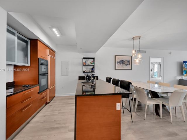 Apartment for rent  Unit #4603 - photo 7523933