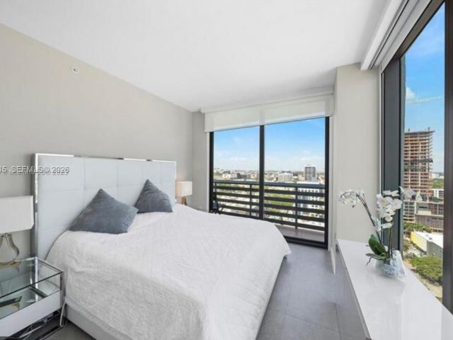 Apartment for rent  Unit #2001 - photo 7530198