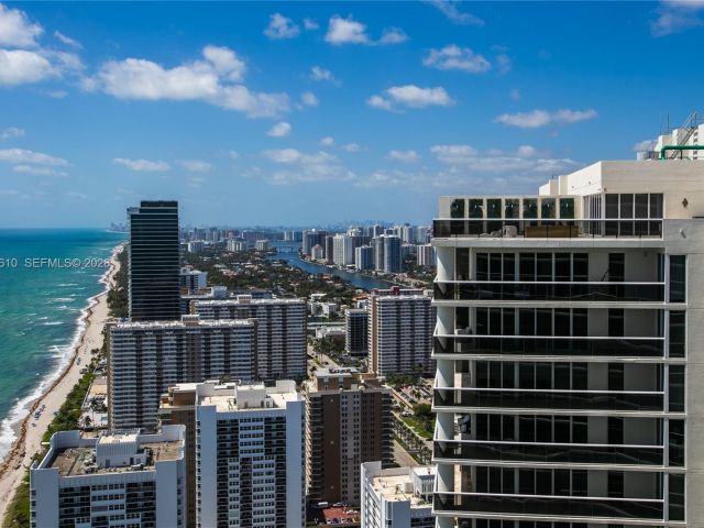 Apartment for rent  Unit #4504 - photo 7523877