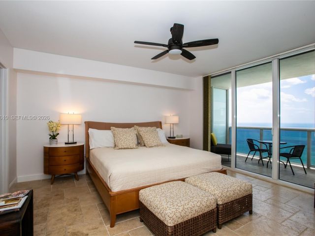 Apartment for rent  Unit #4504 - photo 7523888