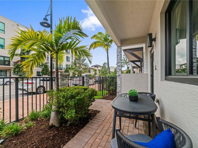 Home for rent at 4741 NW 84th Ave 0 - photo 7522376