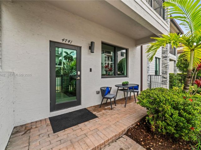 Home for rent at 4741 NW 84th Ave 0 - photo 7522377