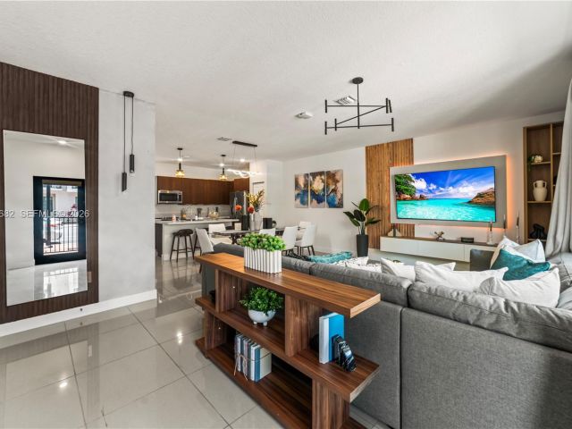 Home for rent at 4741 NW 84th Ave 0 - photo 7522379