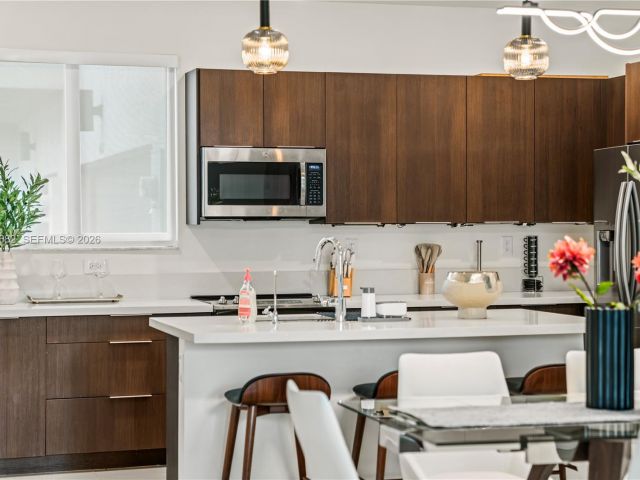 Home for rent at 4741 NW 84th Ave 0 - photo 7522387