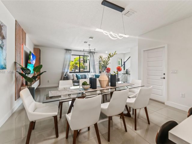 Home for rent at 4741 NW 84th Ave 0 - photo 7522390