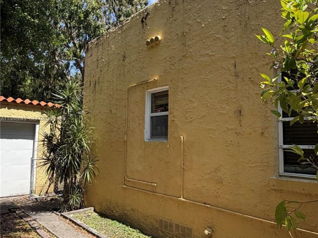 Home for sale at 1209 Mariana Ave - photo 7522777