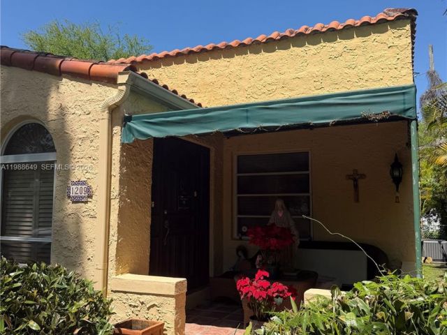 Home for sale at 1209 Mariana Ave - photo 7522785