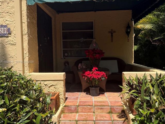 Home for sale at 1209 Mariana Ave - photo 7522786