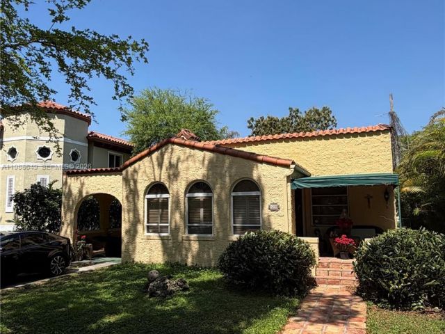 Home for sale at 1209 Mariana Ave - photo 7522787