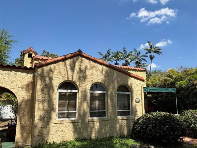 Home for sale at 1209 Mariana Ave - photo 7522788