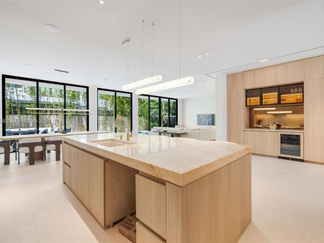 Home for sale at 3457 Oak Ave - photo 7524503