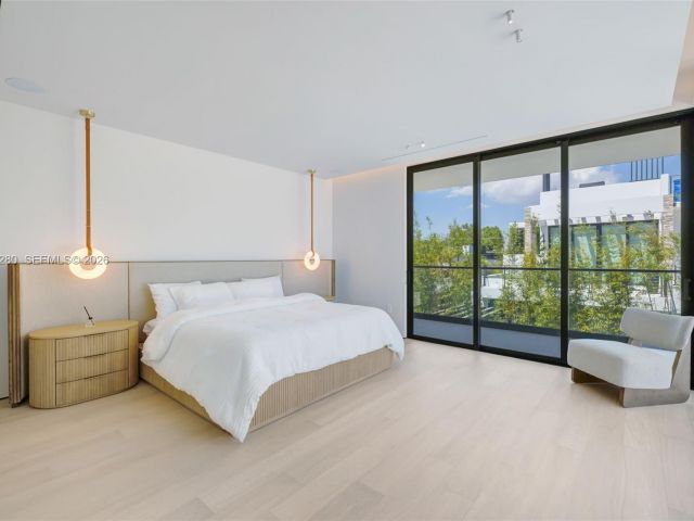 Home for sale at 3457 Oak Ave - photo 7524511