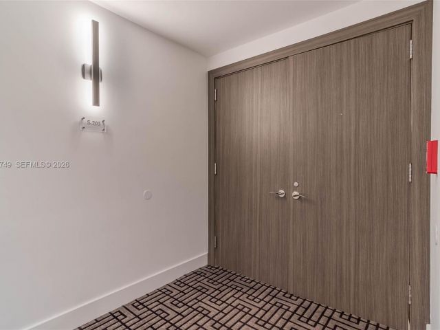 Apartment for rent  Unit #S-203 - photo 7524011