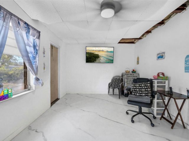 Home for sale at 1300 NE 137th St - photo 7532438