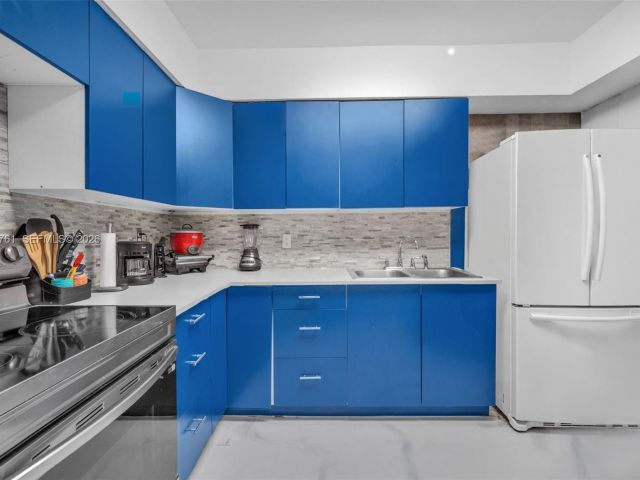 Home for sale at 1300 NE 137th St - photo 7532445