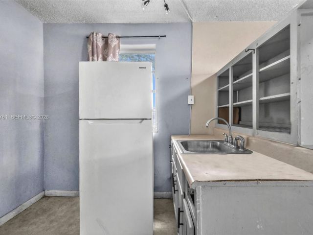 Home for sale at 1300 NE 137th St - photo 7532453