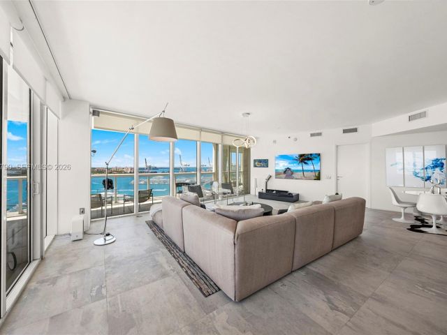 Apartment for rent  Unit #1507 - photo 7527249