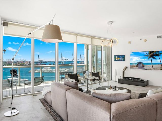 Apartment for rent  Unit #1507 - photo 7527250