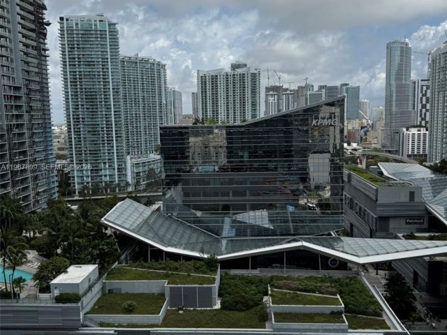 Apartment for sale  Unit #2009 - photo 7533647