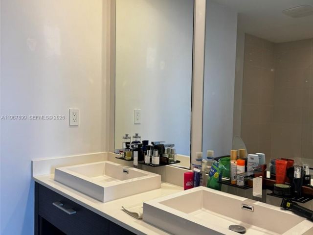 Apartment for sale  Unit #2009 - photo 7533655