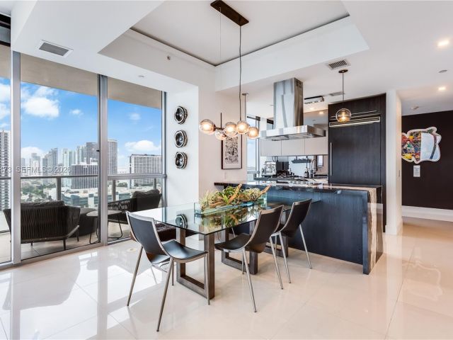 Apartment for rent  Unit #2708 - photo 7523041