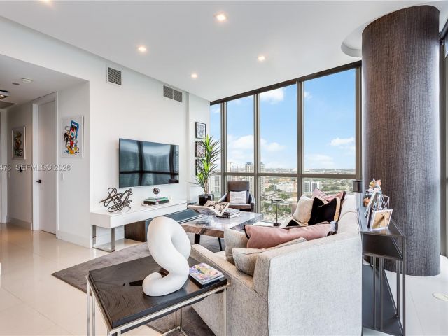 Apartment for rent  Unit #2708 - photo 7523044