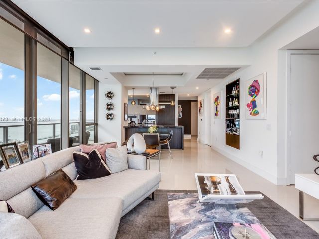 Apartment for rent  Unit #2708 - photo 7523045