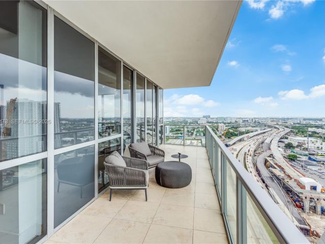 Apartment for rent  Unit #2708 - photo 7523049