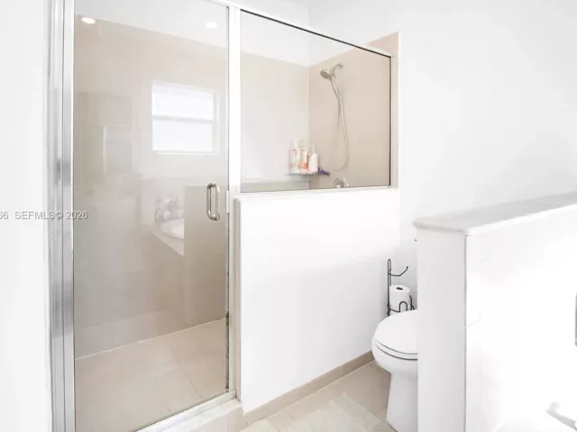 5-bedroom home for rent in Homestead - 1382 SE 26th Rd - MondialRealty