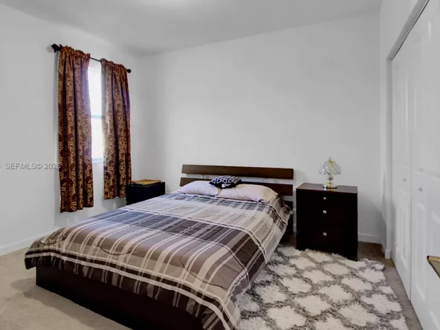 5-bedroom home for rent in Homestead - 1382 SE 26th Rd - MondialRealty