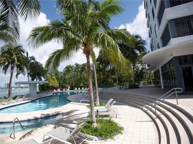 Apartment for rent  Unit #803 - photo 7524464