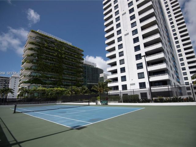 Apartment for rent  Unit #803 - photo 7524472