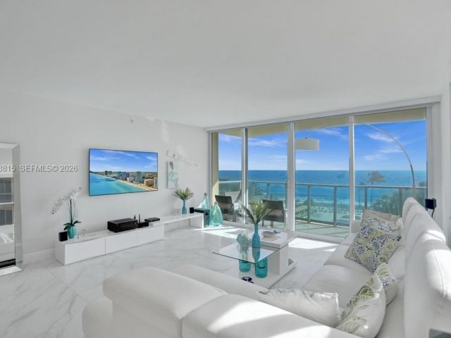 Apartment for rent  Unit #525 - photo 7522969