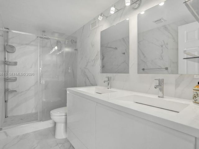 Apartment for rent  Unit #525 - photo 7522988