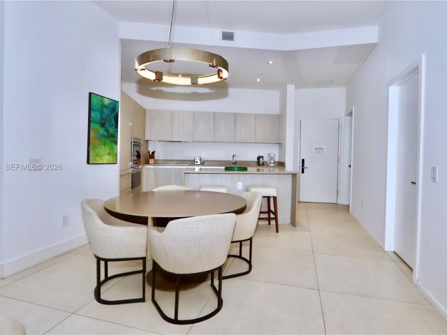 Apartment for sale  Unit #UPH8 - photo 7527488