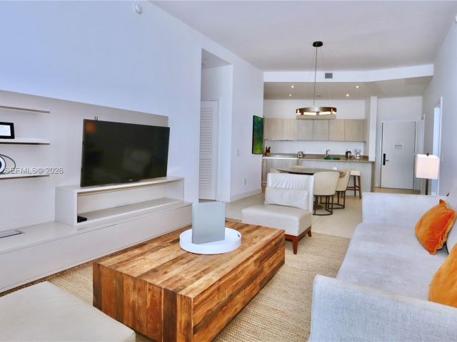 Apartment for sale  Unit #UPH8 - photo 7527489