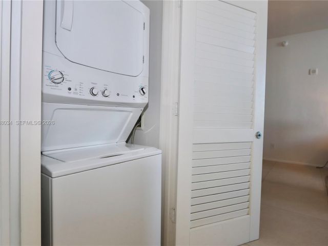 Apartment for sale  Unit #UPH8 - photo 7527499