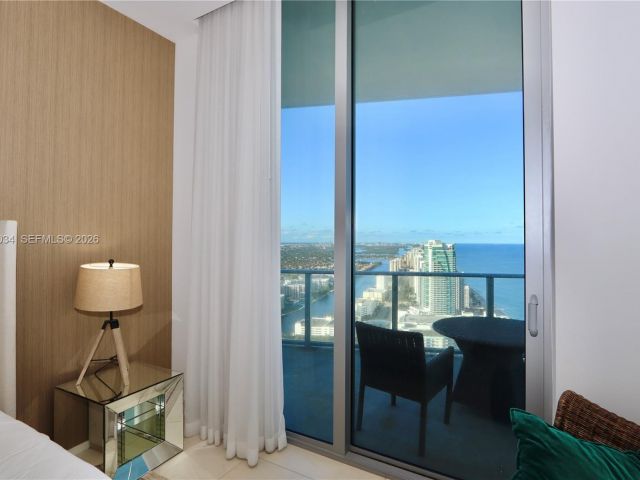 Apartment for sale  Unit #UPH8 - photo 7527502