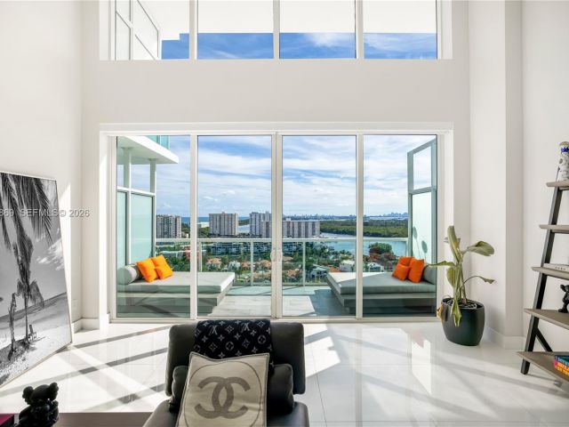 Apartment for rent  Unit #2019 - photo 7523725