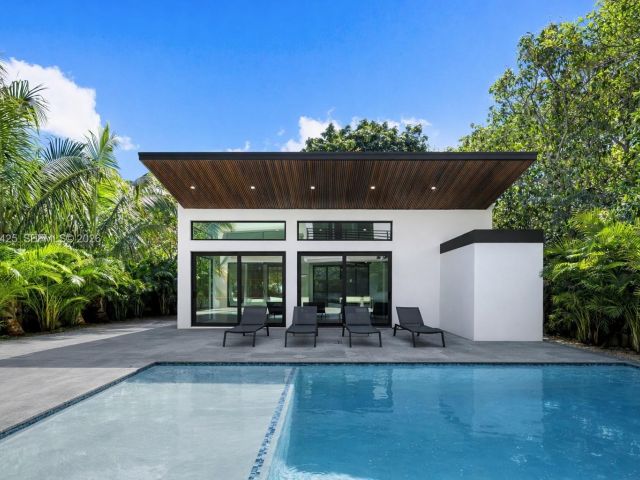 Home for sale at 280 NW 47th St - photo 7523333